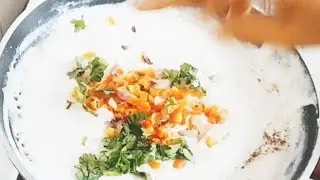 white Sause open Sandwich