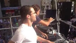Upgrade &ndash; Live @  Street Party In Israel