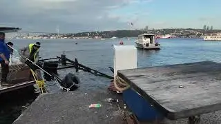 İSTANBUL ÇENGELKÖY SOKAKLARI TRAFİK DÜKKANLAR CAFELER ÇOK GÜZEL TASARIM CAFELER SOKAKLAR