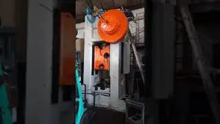 PRENSA ITALIANA ROVETTA mod FO350 - Em reforma na Nitram M&aacute;quinas (Desculpem a musiquinha ridicula)
