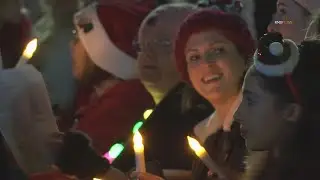 Kirk Cameron Christmas Carol Event Draws Crowd Without Masks