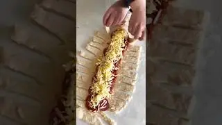 This Turkish Braided Pizza Bread Looks Like Bakery Art 😍 | Sujuk Bread #food #baking ##recipe