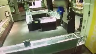 Greenspoint Mall jewelry store robbery surveillance video