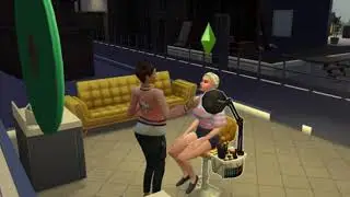 PLAYING WITH THE SIMS 4!! |