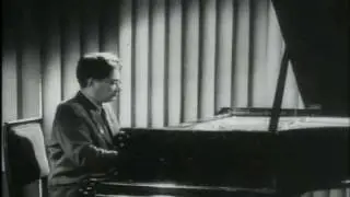 Grigory Ginzburg plays Chopin Waltz in c-sharp minor, op. 64, no. 2.