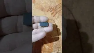 Встретите на платах в приборах такие коробочки не выбрасывайте. Есть Палладий.