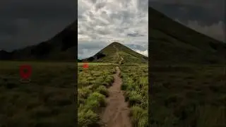 Katanya pulau ini dijadiin lokasi syuting Film 5 CM ke-2. Emang bener ???
