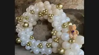 Decoración para bautizo🤍🕊️ ¿como hacer un arco de globos? Aqui la respuesta 😍🙈🥰