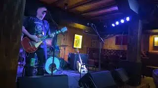 Henry Cluney (of Stiff Little Fingers) - Suspect Device (Live at Paddy's Underground - July 25 2023)