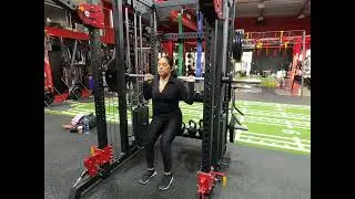 Smith Machine goblet Squat