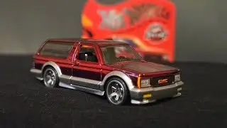 Opening Hot Wheels RLC 1992 GMC Typhoon in Red