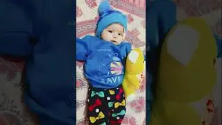 #cutebaby  Doll k sath khal Rahi hai # love #bollywood #baby  # lovely # cute smile 😊