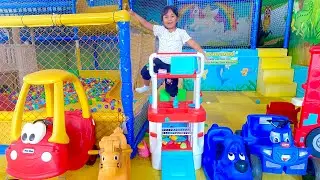 Kids Fun Playground Indoor 🌈 Mainan Mobil & Bola Warna-Warni lala boking playground