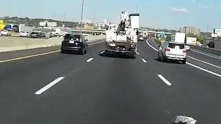 Truck under contract with Toronto Hydro littering from its bed