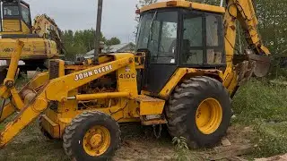 JOHNDEERE 410C Engine Oil And Fuel Service