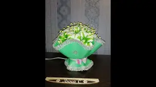 МК лилий из изолона для букета на плафоне.светильник из изолона.