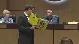Reading a book to her class could have a teacher fired | FOX 5 News