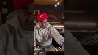 Продюсер Hi-tek демонстрирует свои хиты, которые он сделал для 50 Cent 🎶