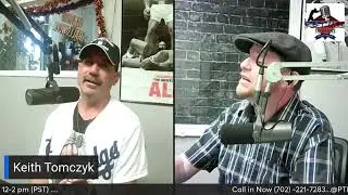 Trump artist and supporter calls Hillary Clinton, 