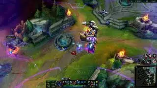 League of Legends S11 Hunting a Vayne..Mistake.