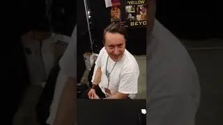 Rolf Performs The Kamehameha At KamehaCon 2019