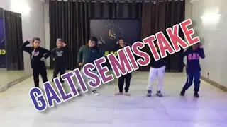 Galti se mistake cover by dance society #dancevideo #dance #profesionaldancer #bollywooddance 