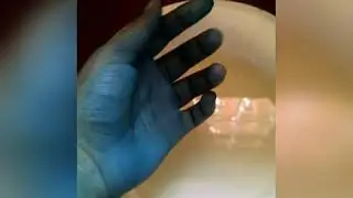 Como tirar tinta de cabelo da mão