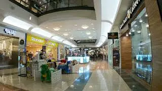 River Town Crossings Shopping Mall Grand Rapids 4K