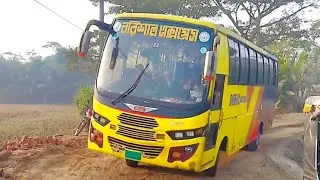 বরিশাল এক্সপ্রেস বলেশ্বর পরিবহন সুপার সনি ও বি.এম লাইন এক সাথে ছয়টি গাড়ি
