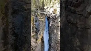 Johnston Canyon | Upper FALLS  #jasper #alberta #banff #travel #explore #adventure #waterfalls