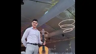Flamenco guitar showcase with MIKE performing in Sydney | Hire from www.artist-bookings.com