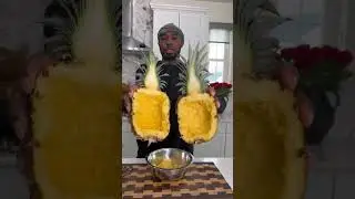 Teriyaki Chicken Pineapple Bowl! @Onestopchop #food #chicken #fypシ゚viral #pineapple