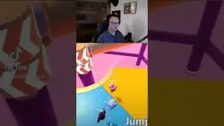 Sweaty Jump Showdown #FallGuys #jumpshowdown #gaming #win #crown #cimarus