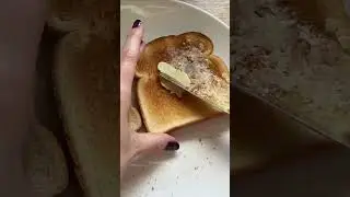 ASMR Making Toast with Butter and Jam #asmr #notalking #asmrsounds