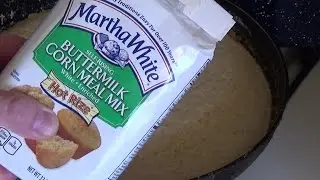 PeePaw McDonald Cooks Martha White Cornbread