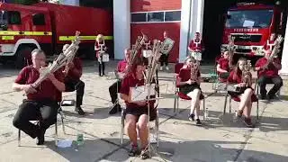 Die Schalmeienkapelle Hoym spielt gegen Corona