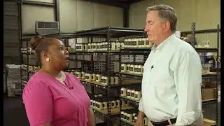 Military Spouse Back to Her Roots with Southern Elegance Candle Co.