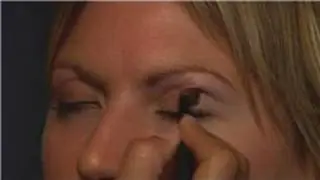 Makeup Application : How to Put on Eye Makeup for Beginners