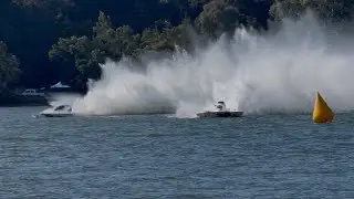 Heat 1 of the national hydroplanes championship 