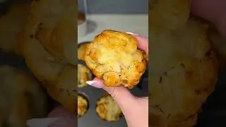 easy cheesy garlic biscuits recipe 🧀🧄 #shorts #snacks #biscuit #easyrecipe #recipe #food #cheese