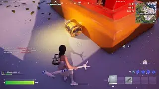 Jugando Fortnite con shikamaru_088