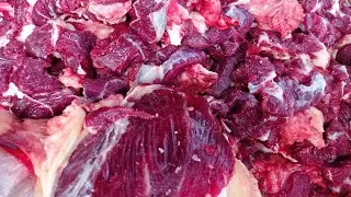 This Man Extremely Cutting Beef- Fastest Cow Meat Cutting Skills  At Beef Shop। Amazing Knife skills