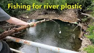 Fishing for river plastic | Pick up trash!