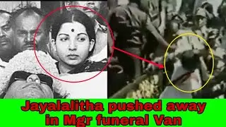 Jayalalitha pushed out of MGR's funeral van on December 24 1987