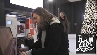 Dennis Kresin (Frogcodile) - Plastic Smile (RAW Gigs)