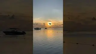 Mauritius Sunset 🌅 #mauritius #sunset #paradise #travel #shorts #travelblogger #lifestyle