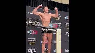 Dricus Du Plessis is ready for #UFC297 at 184 lbs 💪 #shorts