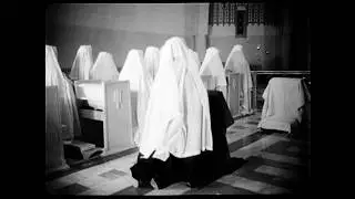 Novitiate nun receives habit in Quebec, Canada 🇨🇦 (1954)