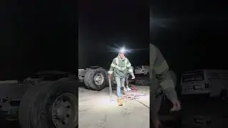 Semi truck tire change