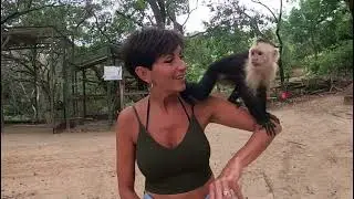Mayan Eden, Roatan Honduras - Captain and Tenille's Travels Episode 10